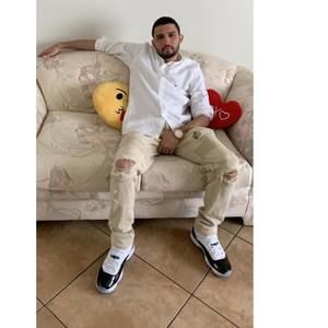 Meet your Posher, Jonathan